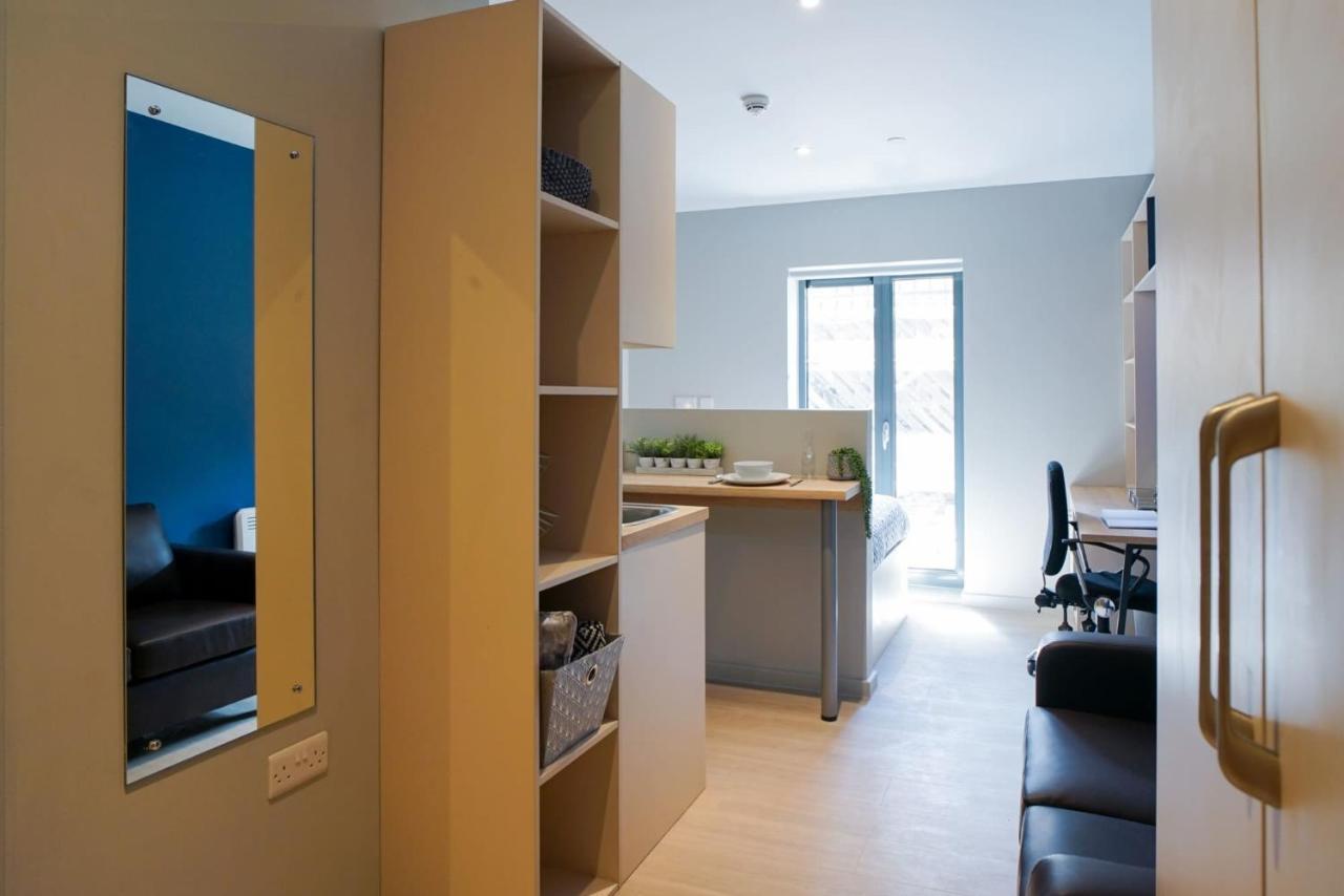 Bright Modern Studios And Private Bedrooms With Shared Kitchen At Straits Meadow Near Edinburgh City Centre Exterior foto